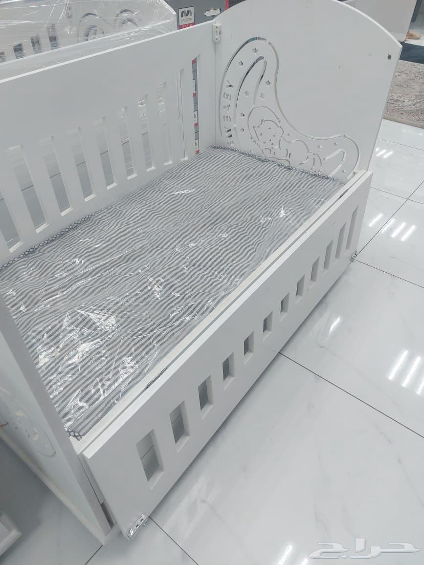 سرير خشب اطفال مقاس 120 60 سم جديد64452184375553111