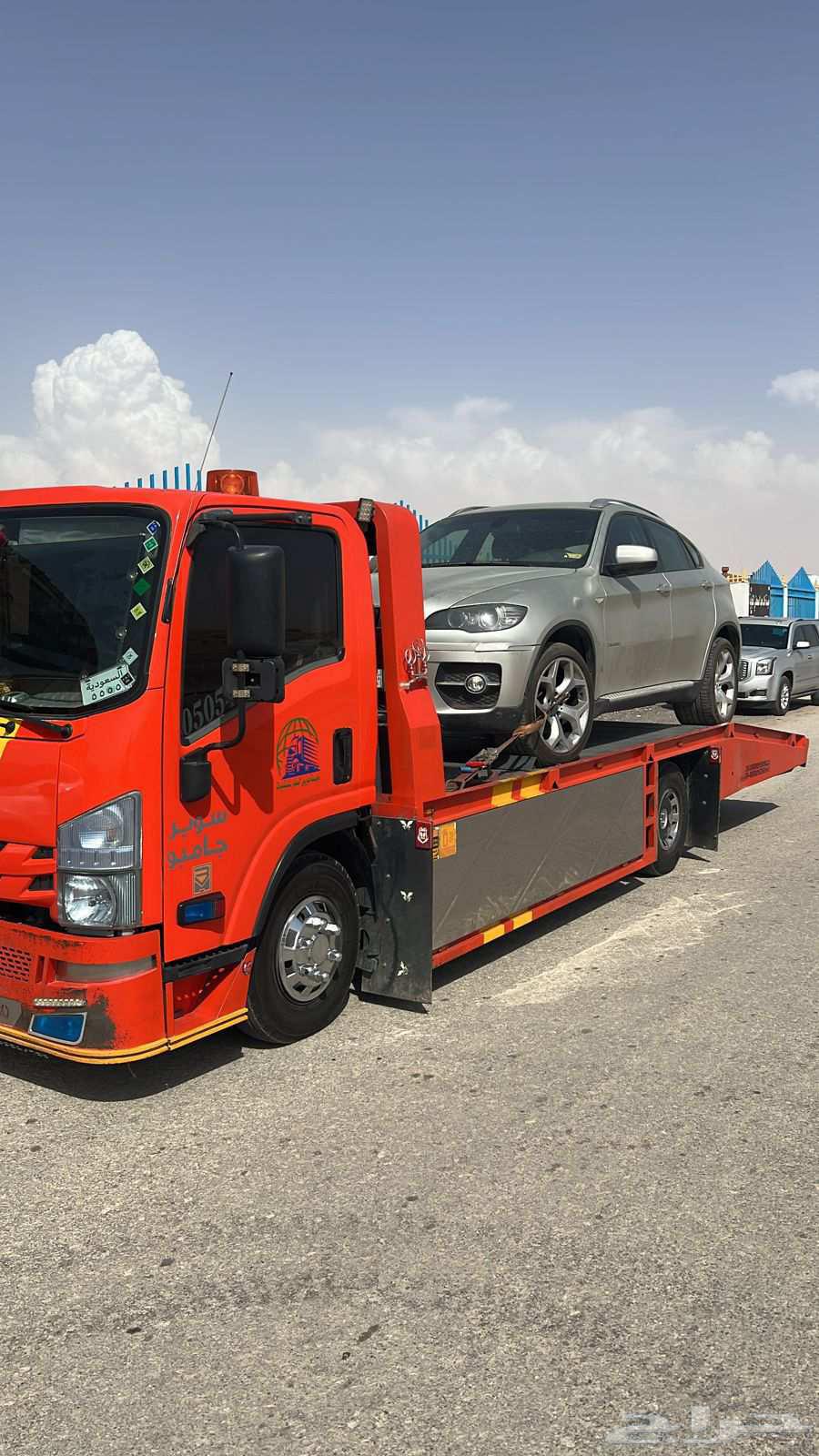 Riyadh Flatbed Tow Truck Service to Jeddah, Dammam, Al-Madinah, Tabuk, and Abha64615831289857111