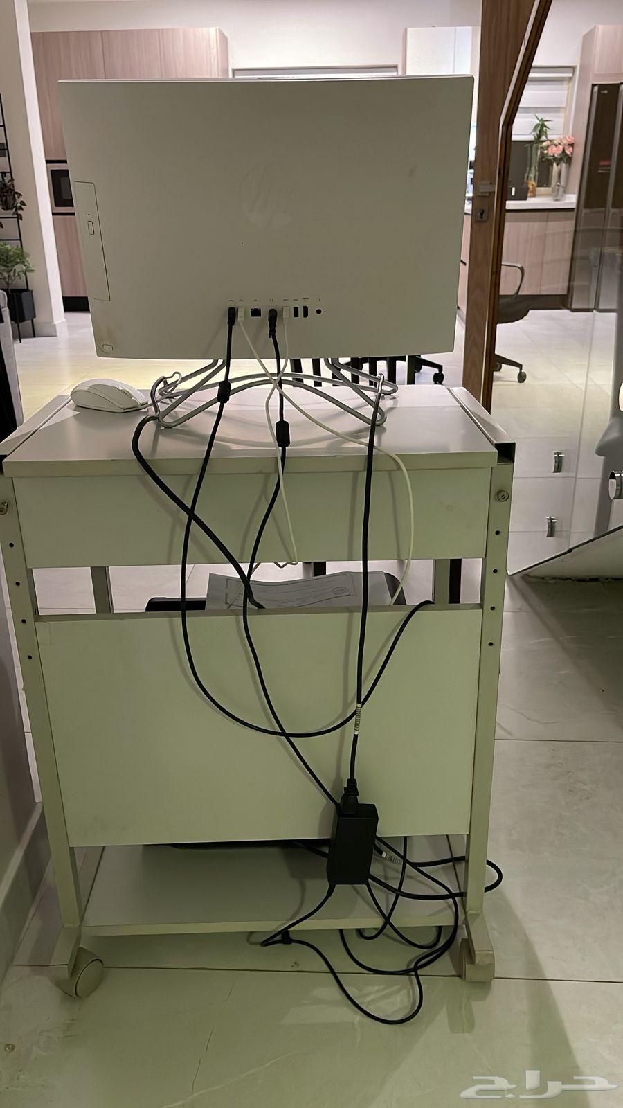 Clean, sturdy computer table with no cracks and a semi-new chair64455700400770112