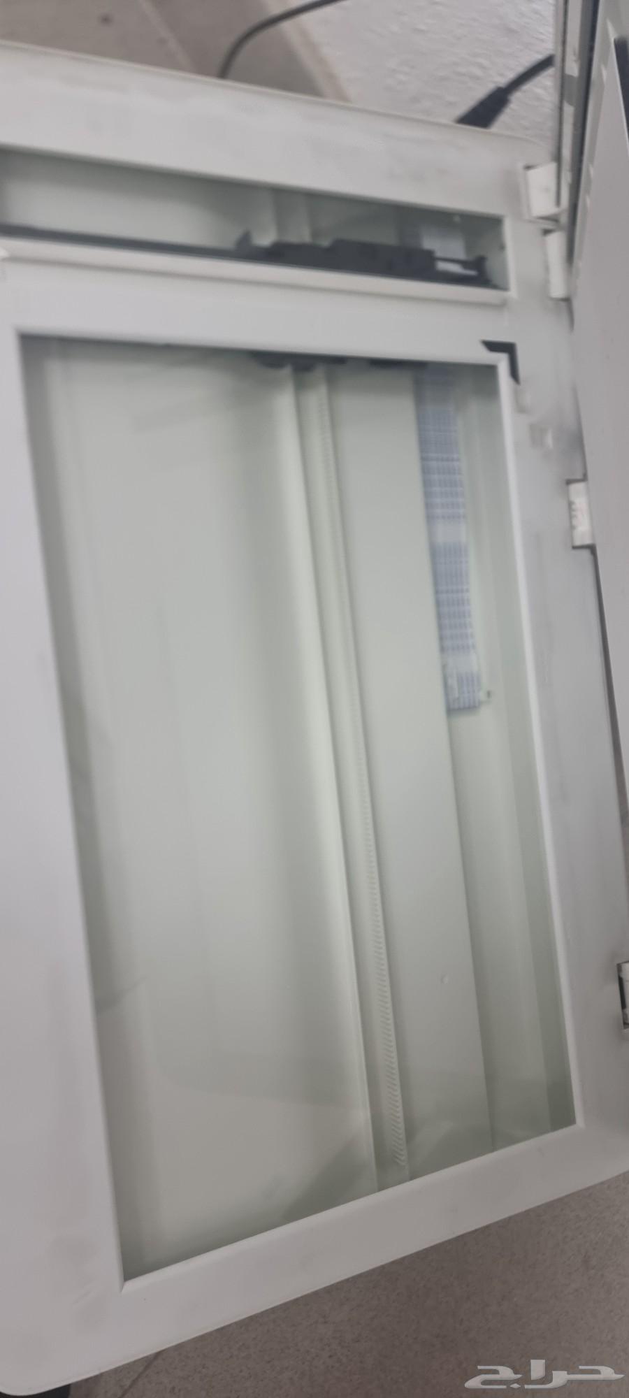 طابعة للبيع hp ملونة64451311523073112