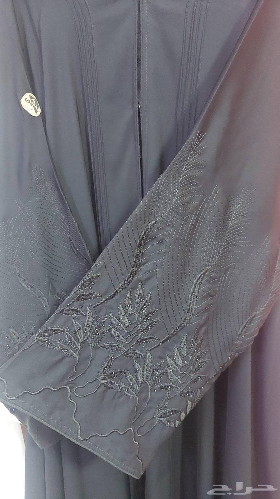 Light and soft abaya size 5664455372853762112