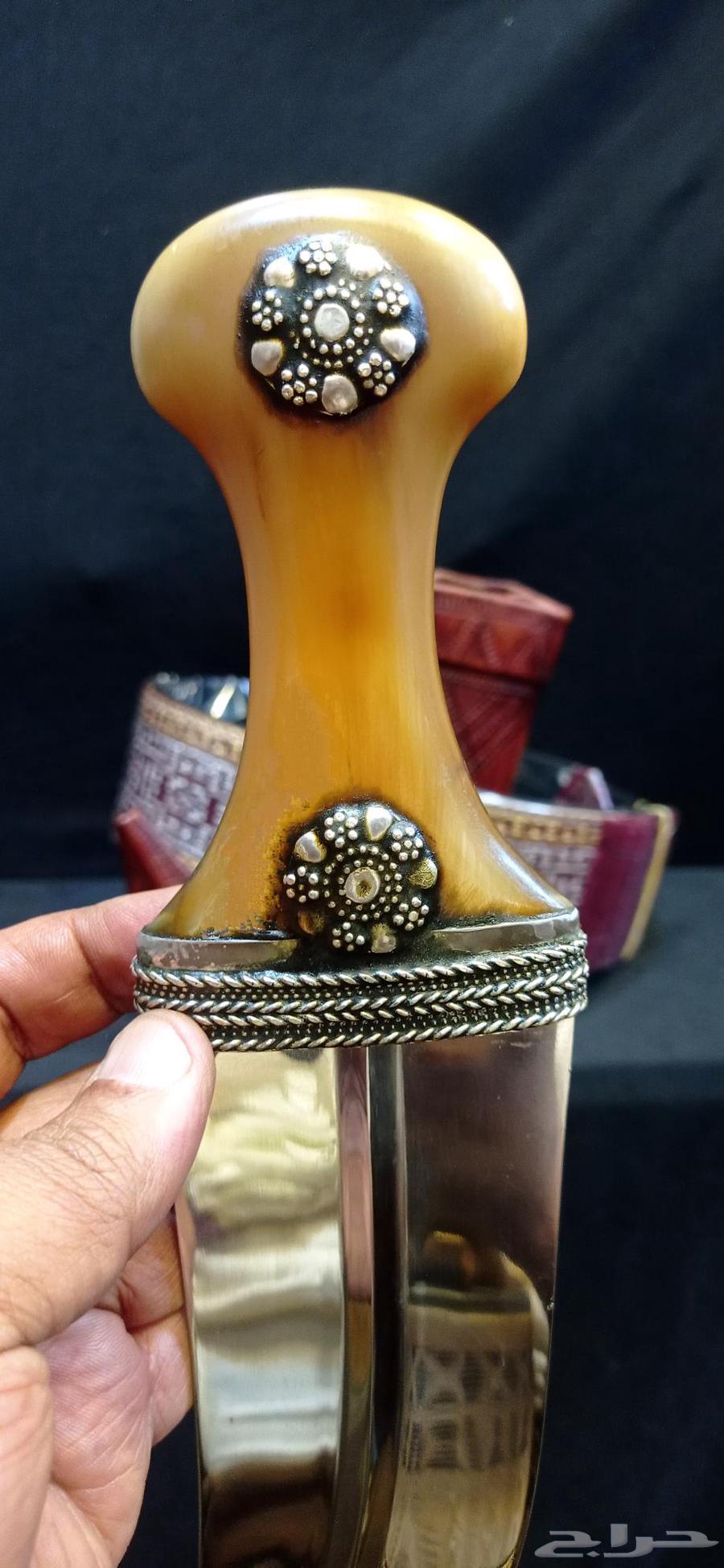 جنبيه بيضاني64456927153410110