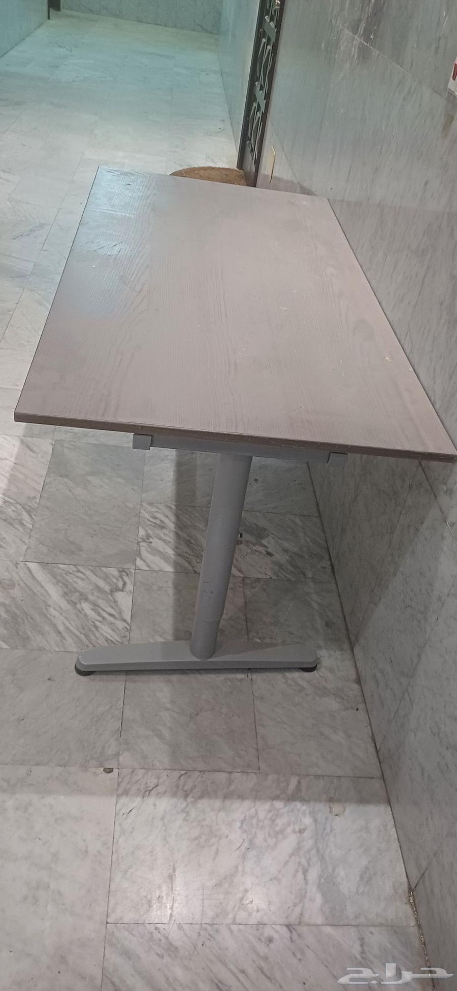 طاوله للبيع64451565935235110