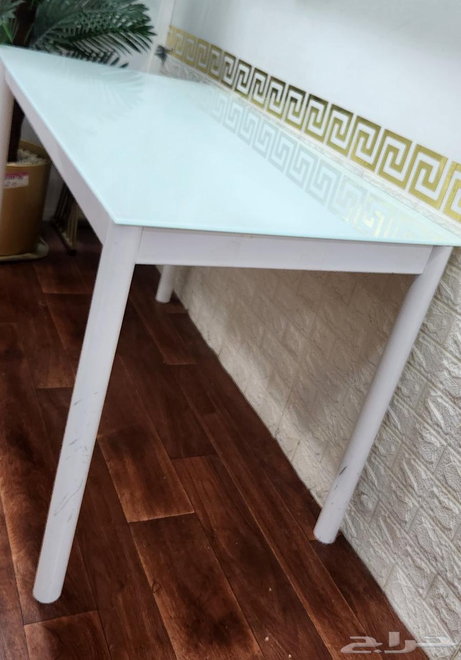 طاوله للبيع64450785049986110