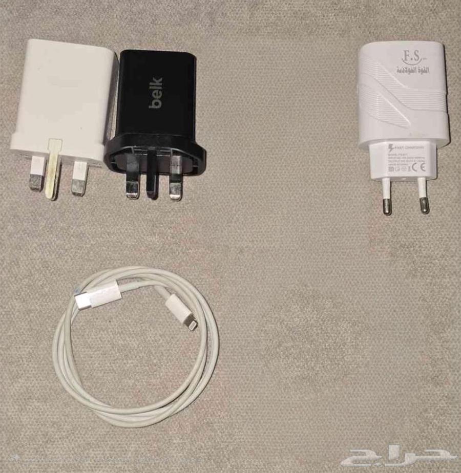 كيبل شحن آيفون أصلي وشواحن بسعر جملة64451823281922110