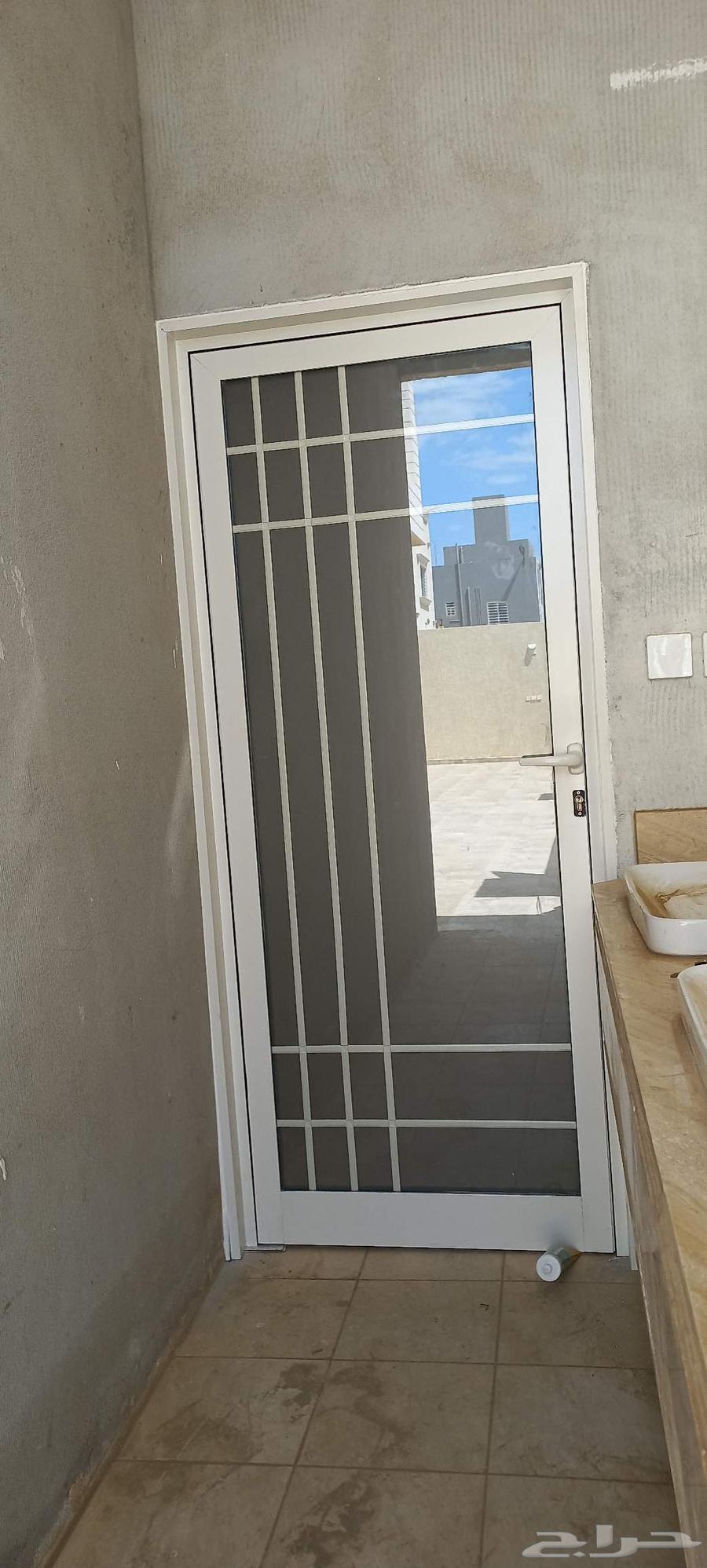 تفصيل مطابخ المنيوم تفصيل شبابيك دبل وعايدي. تفصيل ابواب د64232755050113113