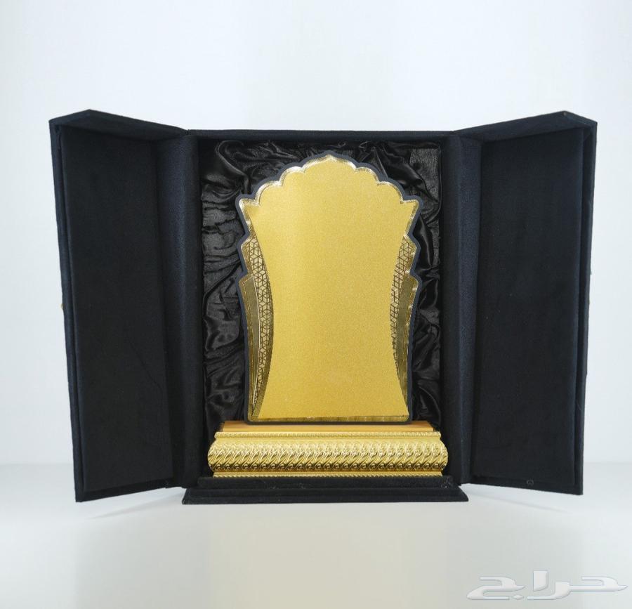 Commemorative Shields64461357636482112