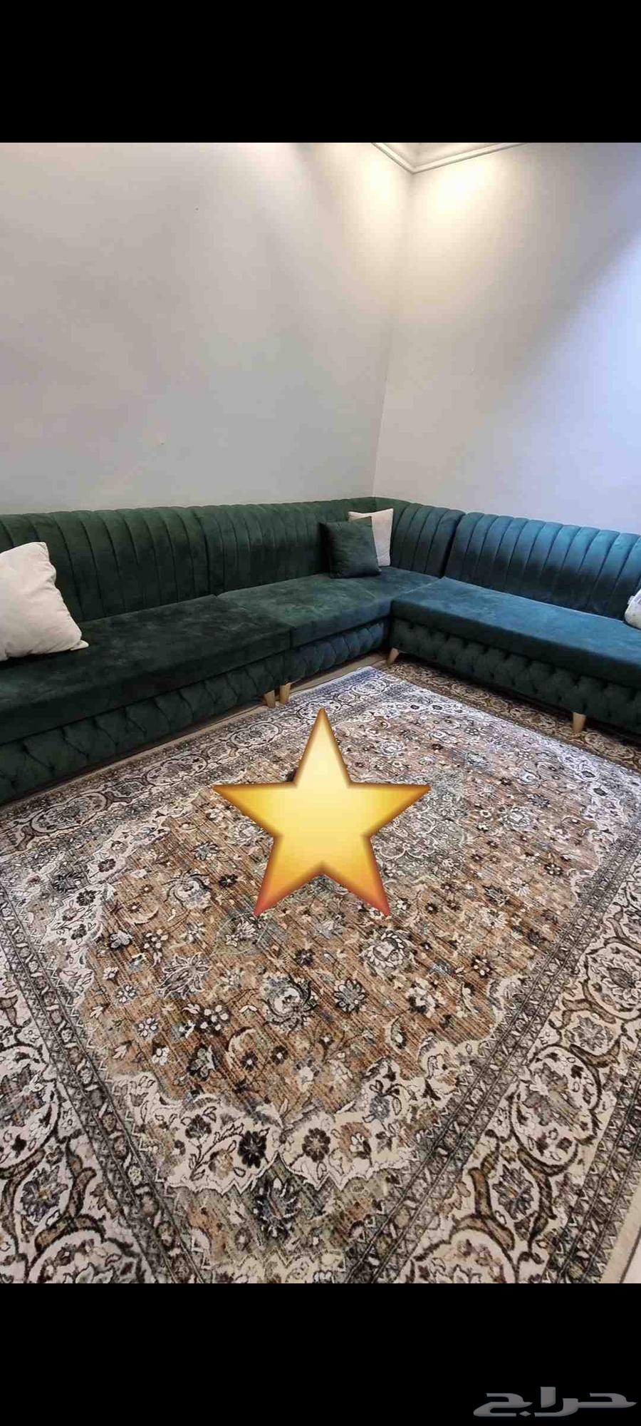 Large corner sofa for sale, new, used for one month, very clean with 2 tables64443006705411110