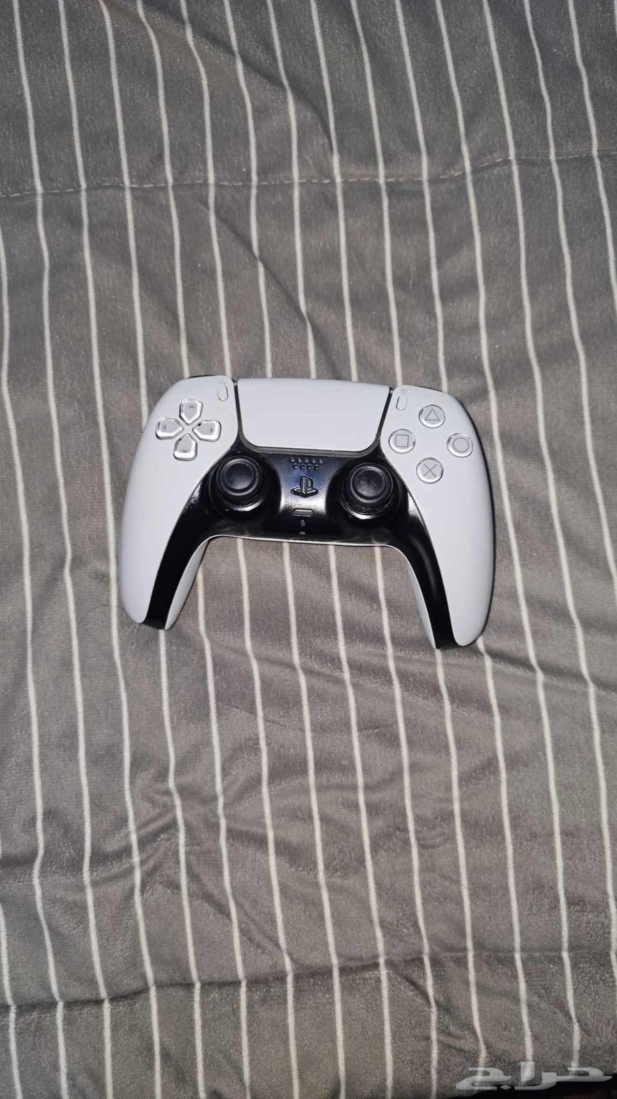 يد سوني 5 اصليه64428590255618110