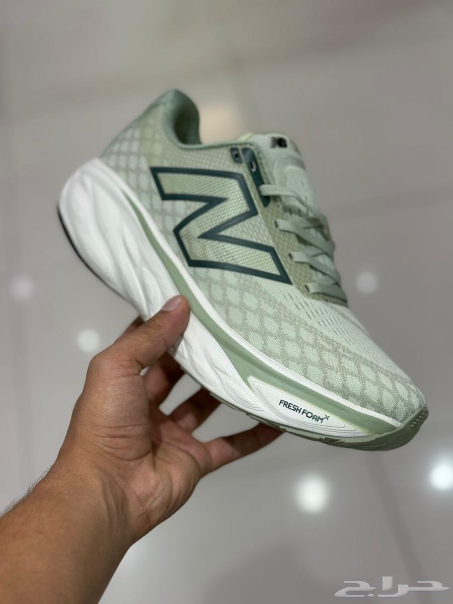 New Balance men's available in all sizes64464139241347112