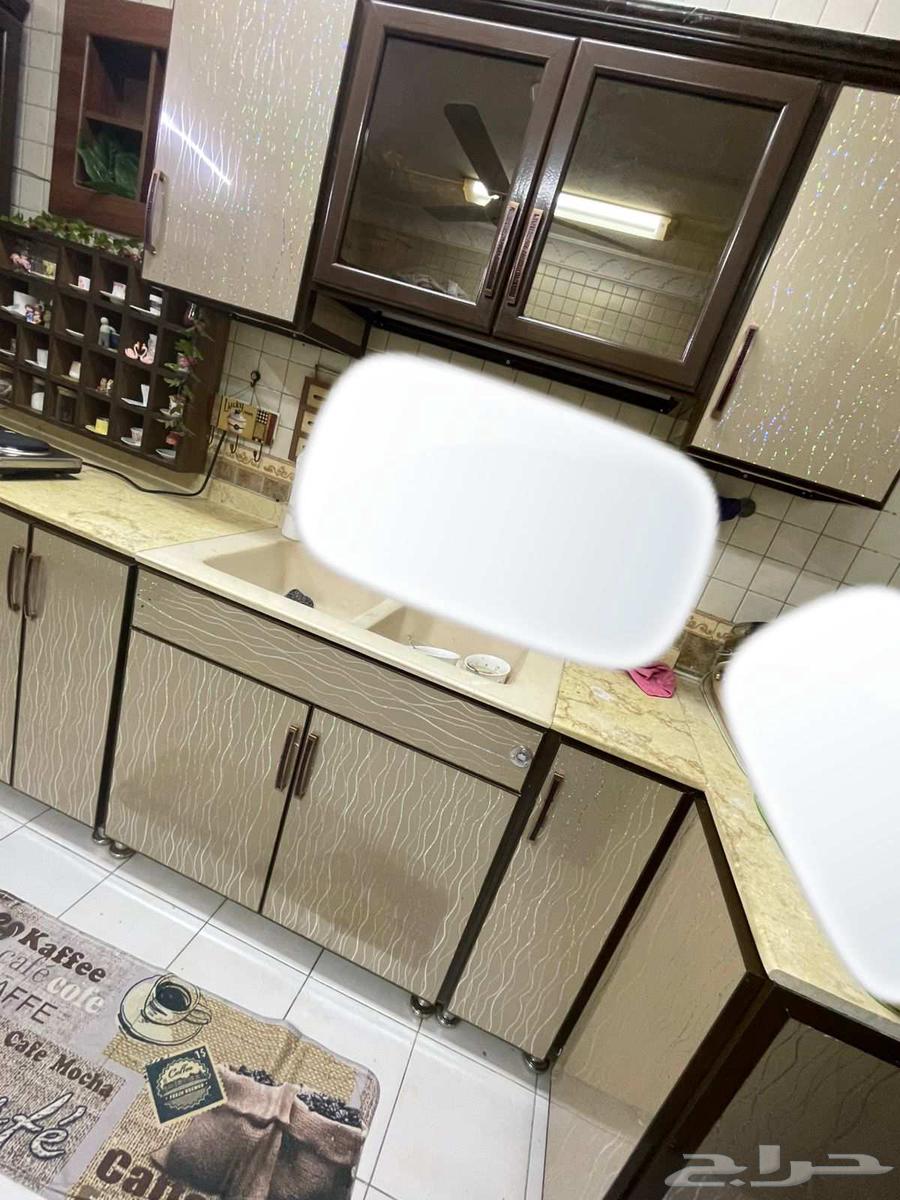 أثاث للبيع كله بحالة ممتازة64459775937921111