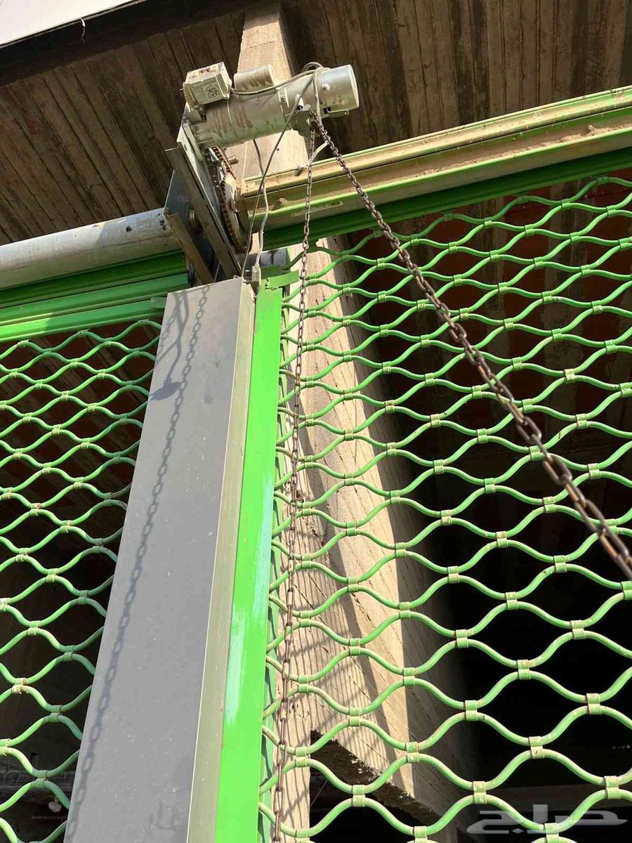 أبواب حديد شبك شبه جديد عدم الاستعمال نهاين مواصفات نضامين64462583014531110