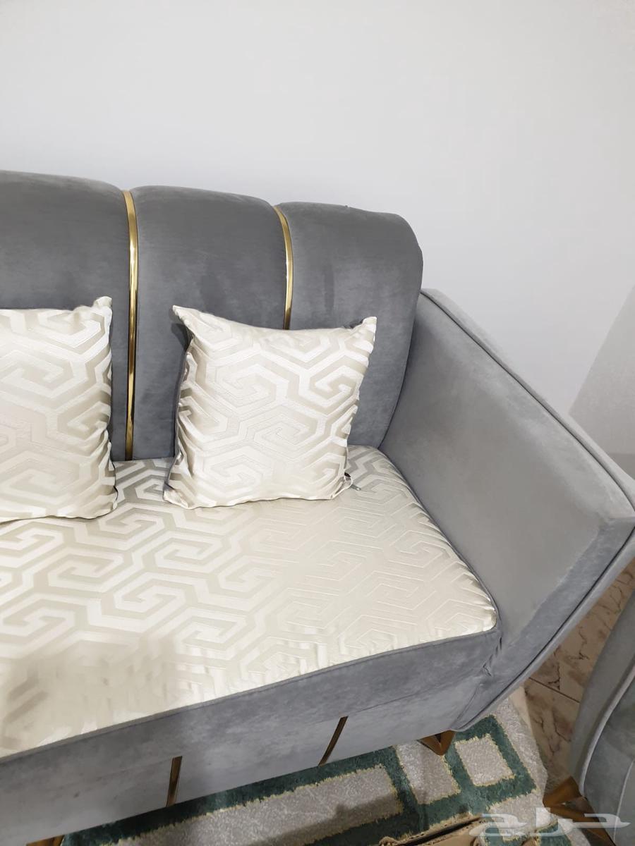 New national sofa, never used64459364652801111