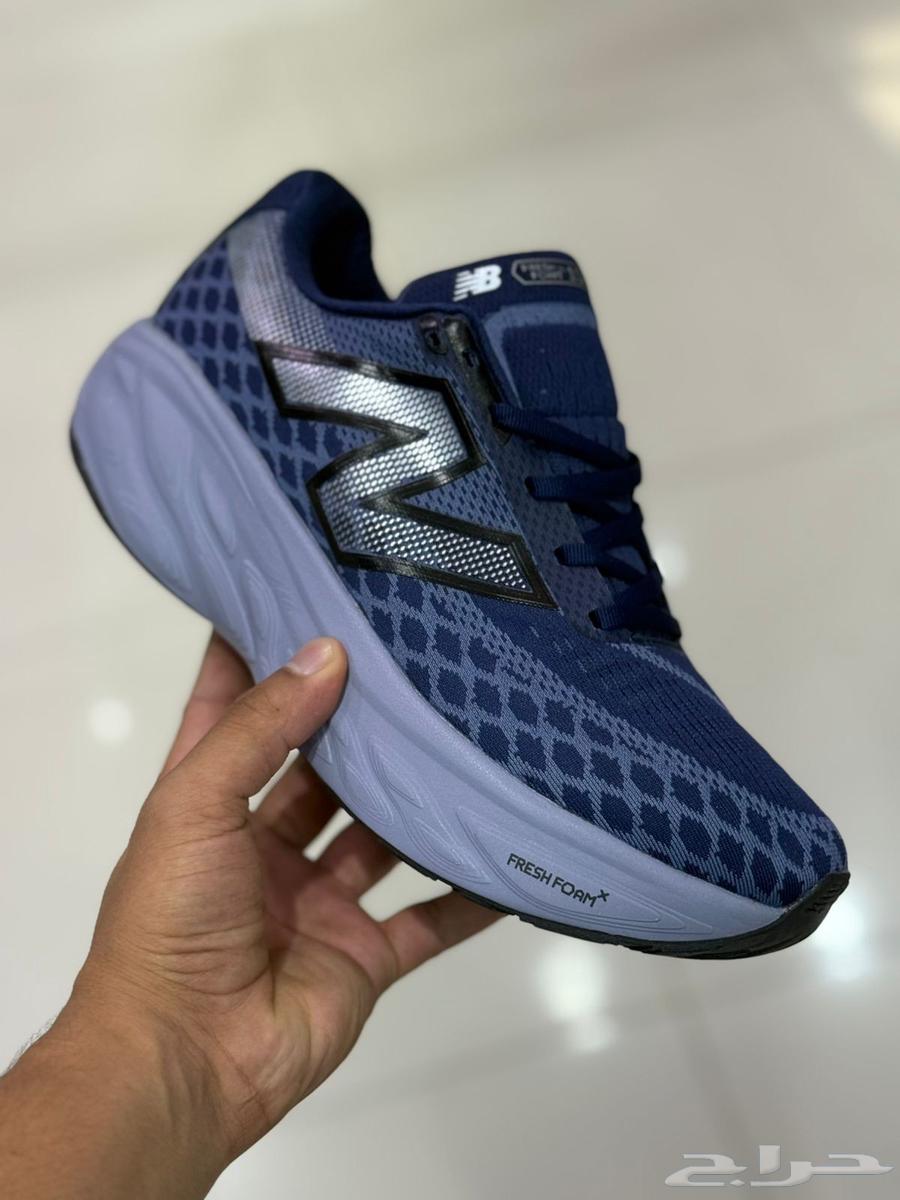 New Balance men's available in all sizes64464139241347110