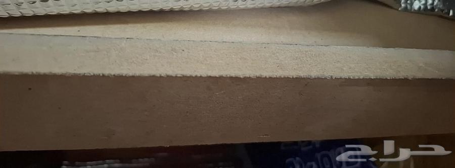 دولاب صغير خشب للبيع نظيف مستعمل64457837328001111