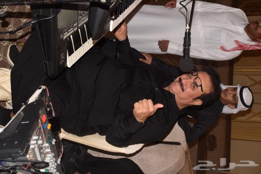 عازف بيانو64463930930690110