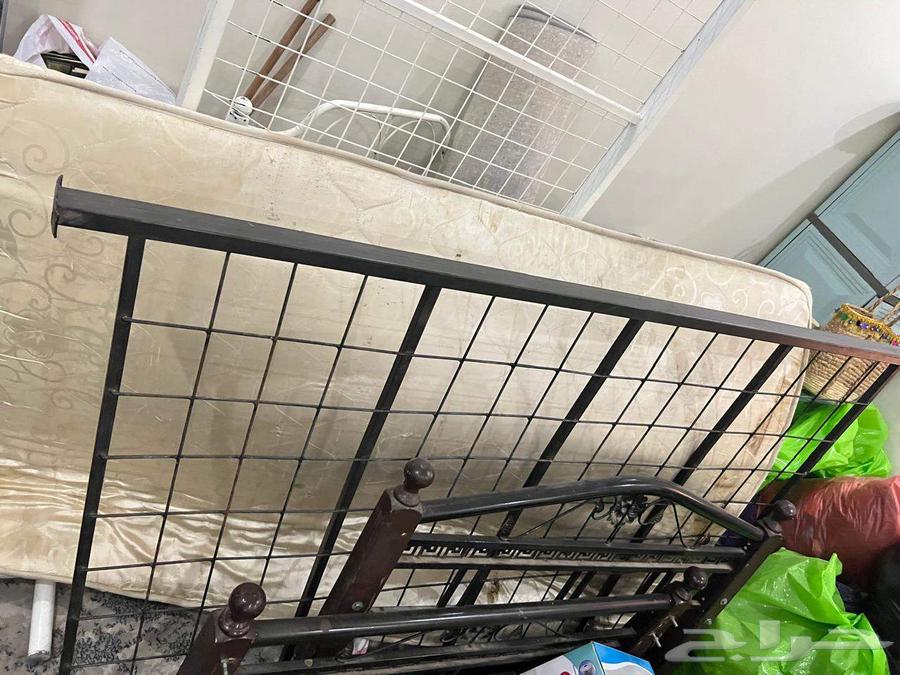 Double and a half bed with mattress64455045349379111