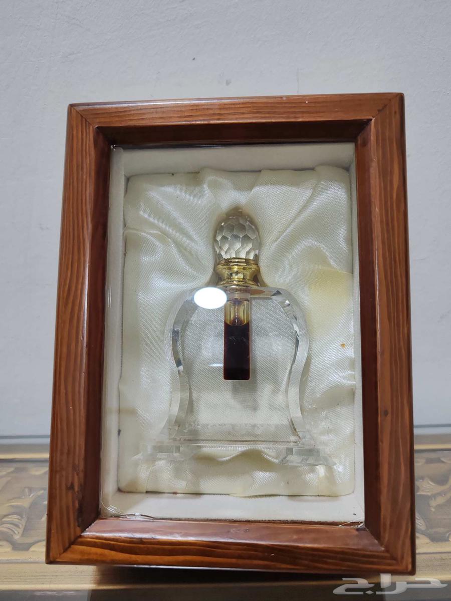 عطور وبخور وعود ودهن عود ماركات فاخره واصليه وباسعار مميزه64463251437571111