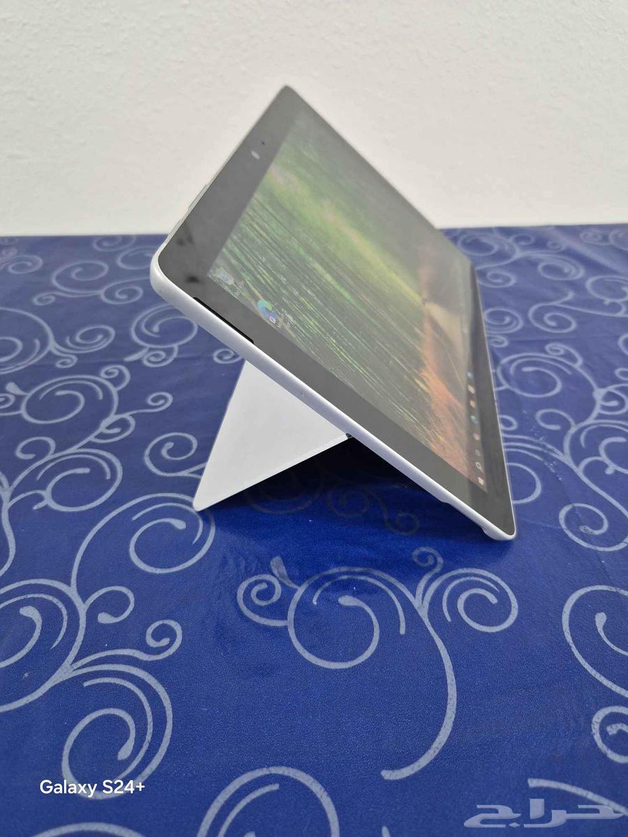 Microsoft Surface Laptop Go Intel Core i5  10th Gen 8 25664460748541443110