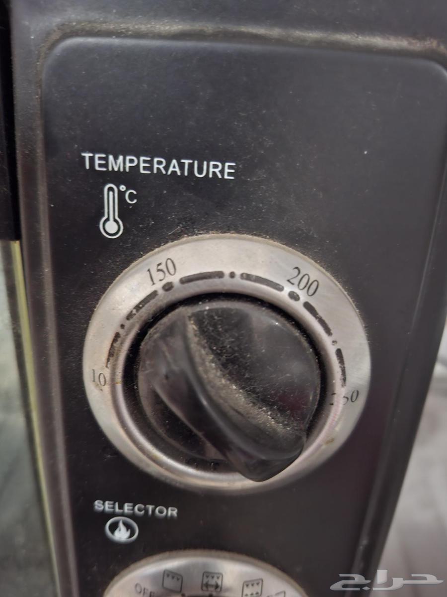 Electric oven, clean once for only 50 riyals, with heat distribution fan64463475818241112