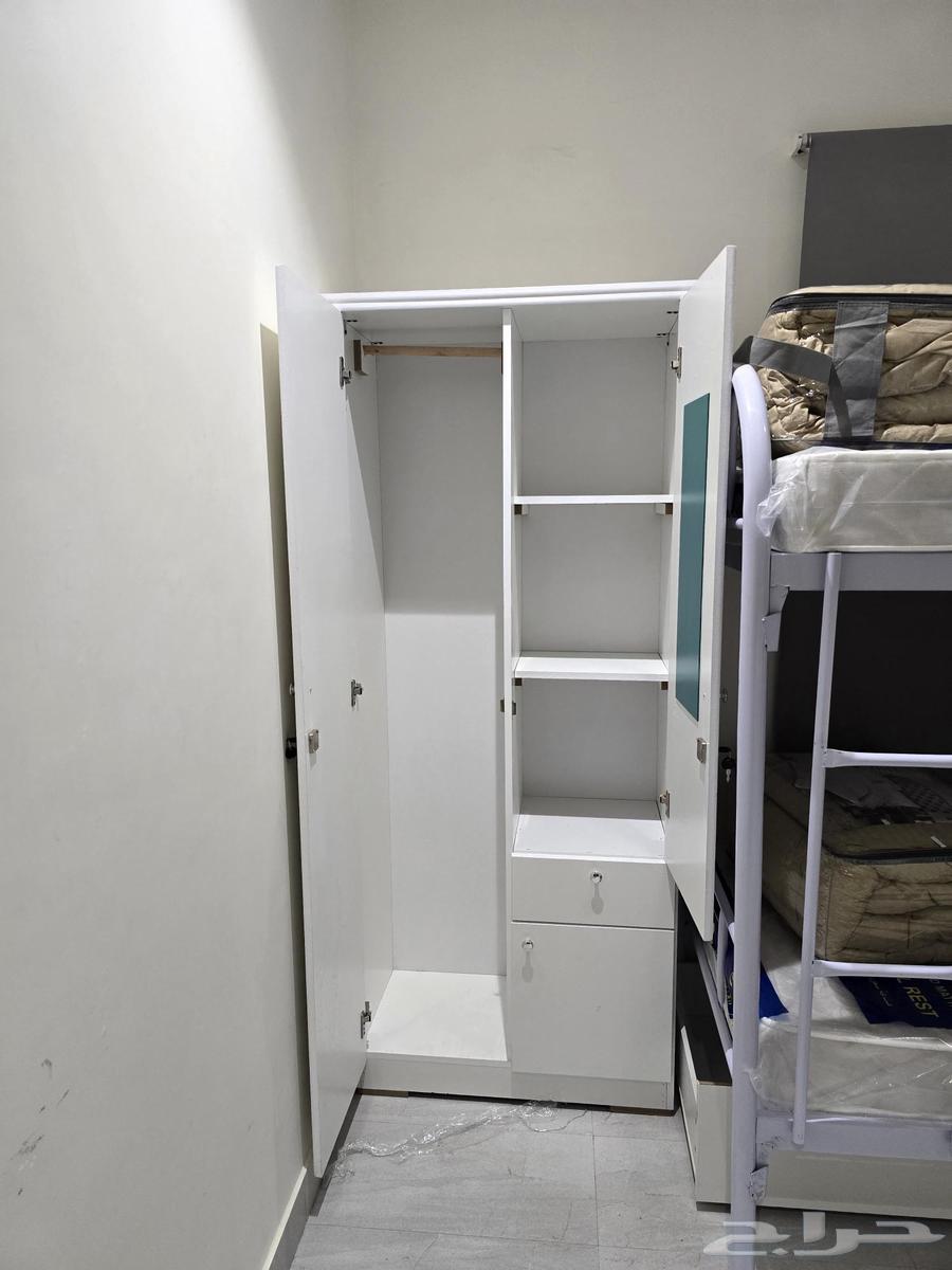 دولاب ملابس بابين خشب موجود الون ابيض و بني جديد64460420963459112