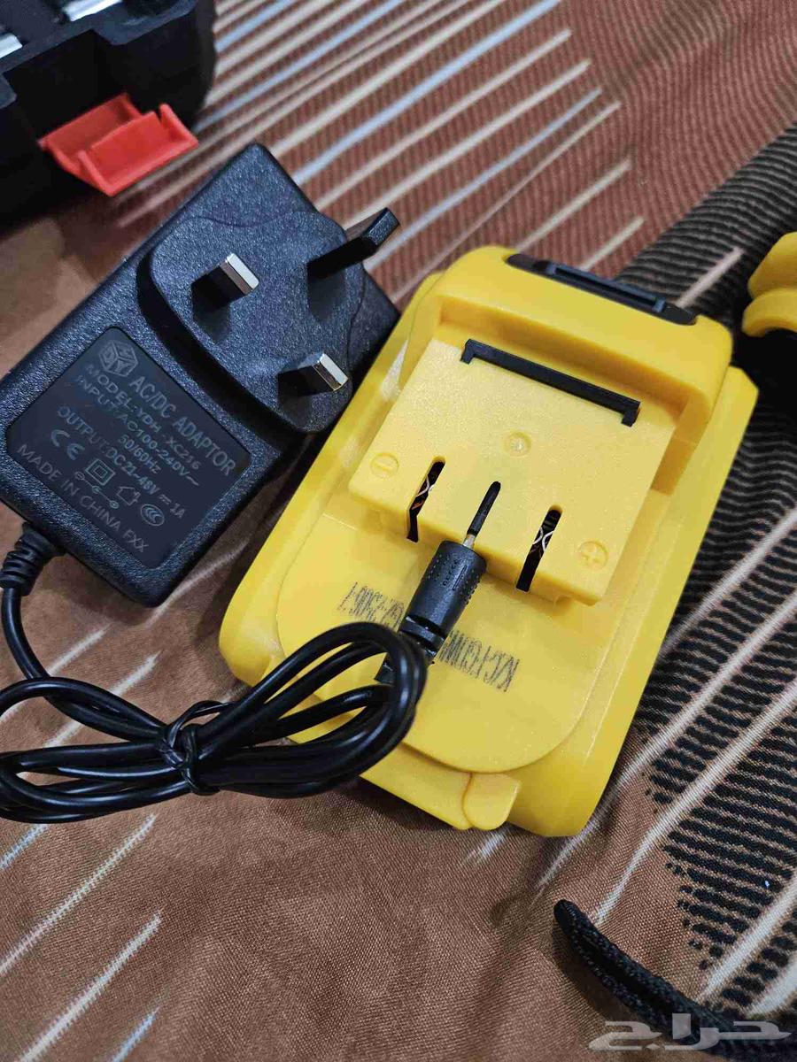 شنور ومفك مسامير ينشحن64461172499331113