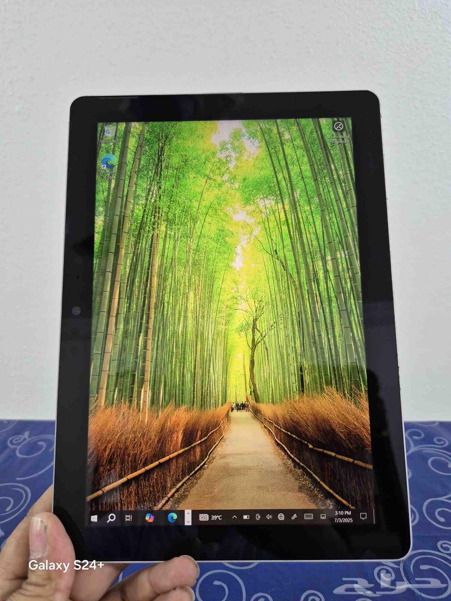 Microsoft Surface Laptop Go Intel Core i5  10th Gen 8 25664460748541443114