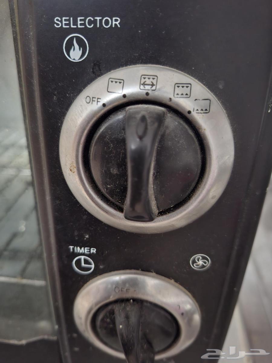 Electric oven, clean once for only 50 riyals, with heat distribution fan64463475818241113