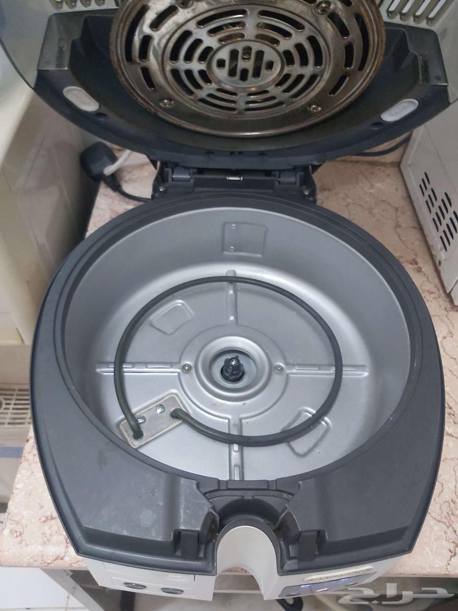 قلايه كهربائيه بدون زيت ماركه دولنجي بحاله ممتازه شبه جديد64460761966210112