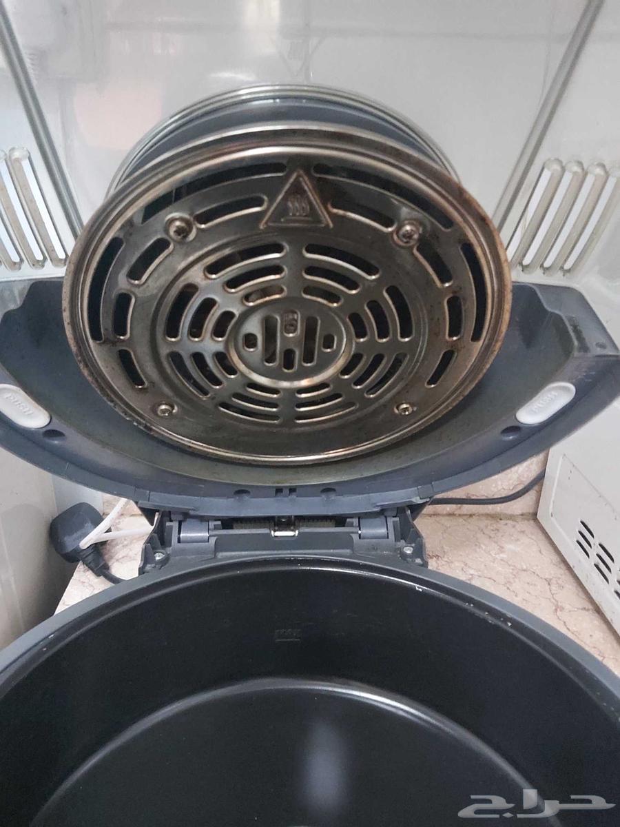 قلايه كهربائيه بدون زيت ماركه دولنجي بحاله ممتازه شبه جديد64460761966210113