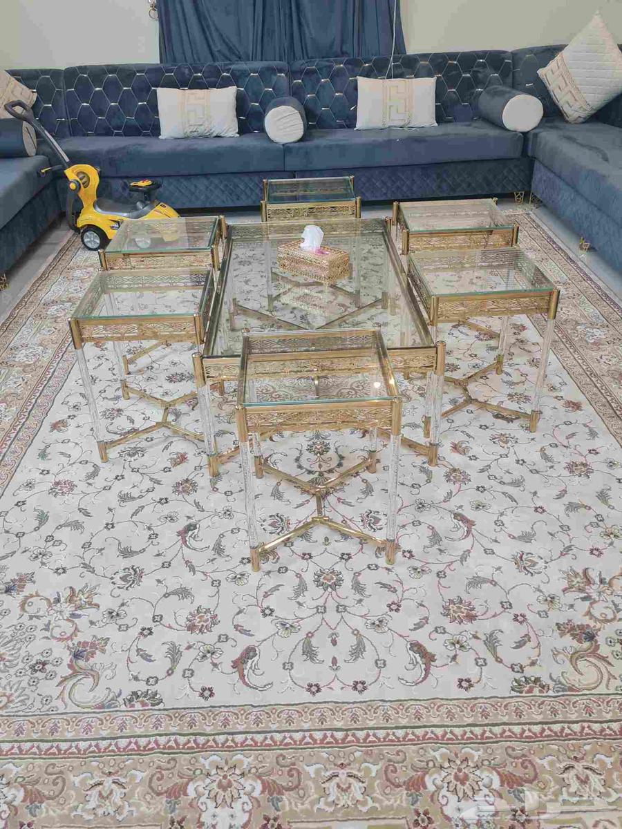 طاولة ستيل كبيره مع ست خدمات64458765192963110