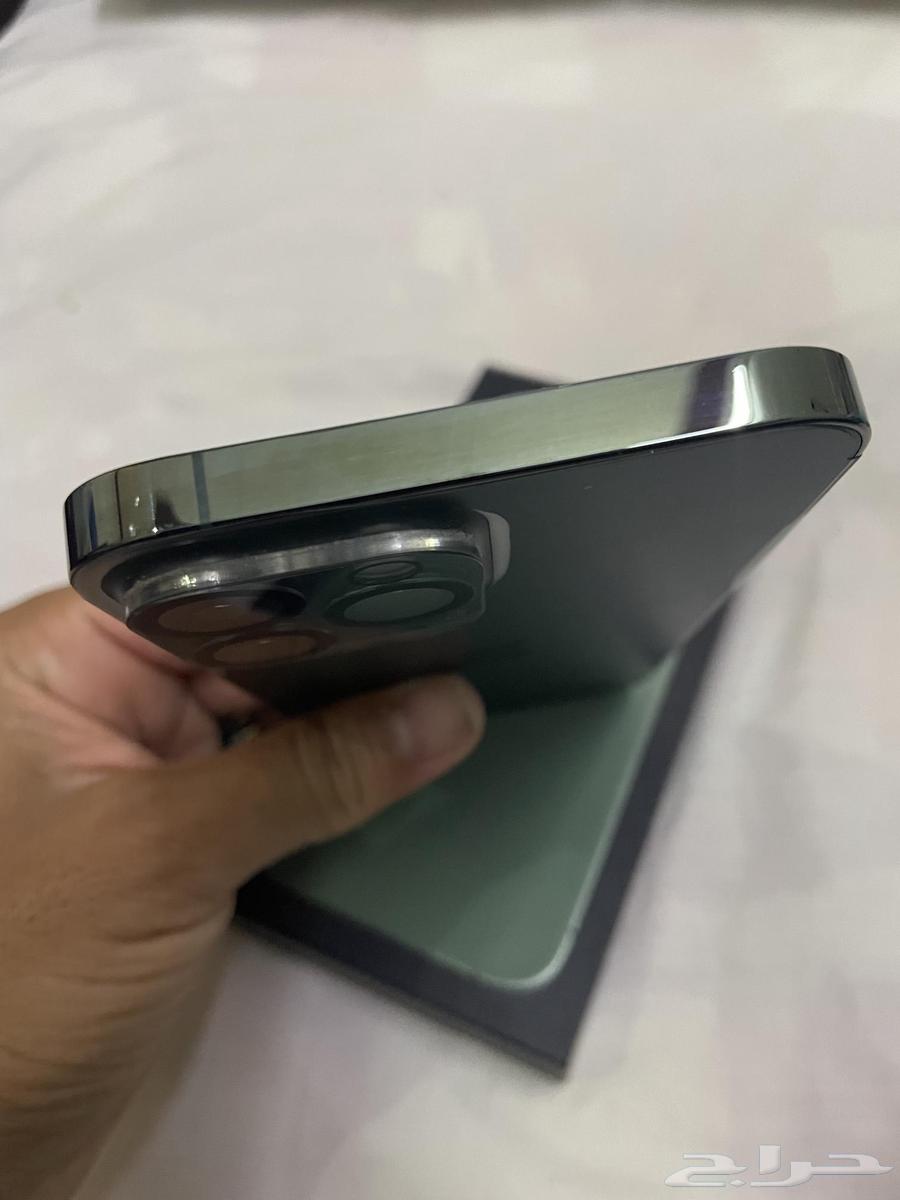 iPhone 13 Pro Max in extremely clean, brand new condition, 128GB, battery at 95%64421608210177113