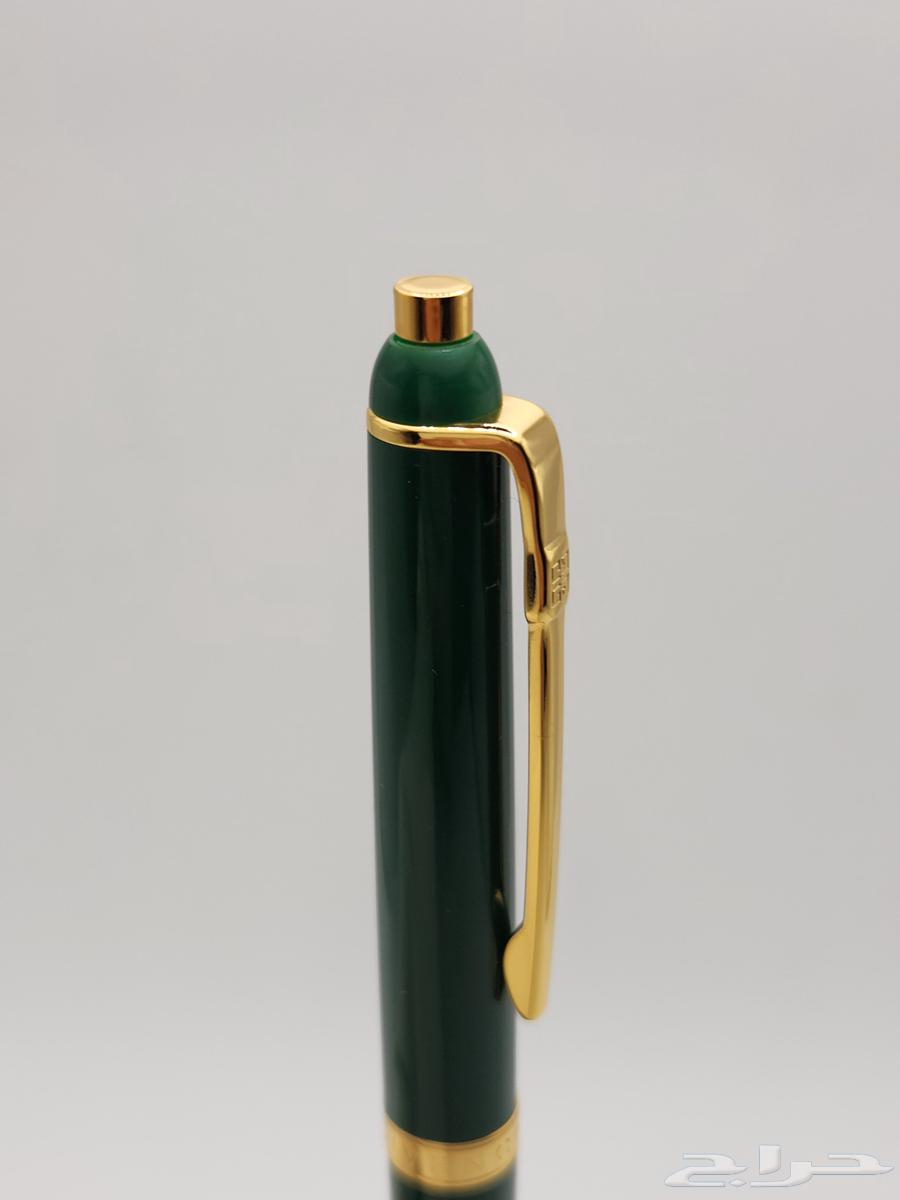 قلم جيفنشي و حافظة كروت مخزن (Givenchy Pen)64463361997187113