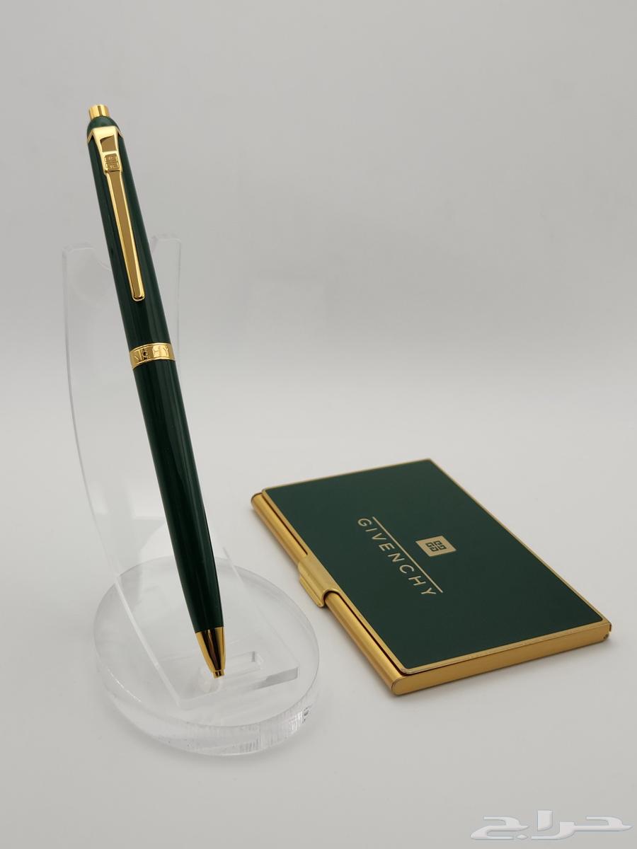 قلم جيفنشي و حافظة كروت مخزن (Givenchy Pen)64463361997187110