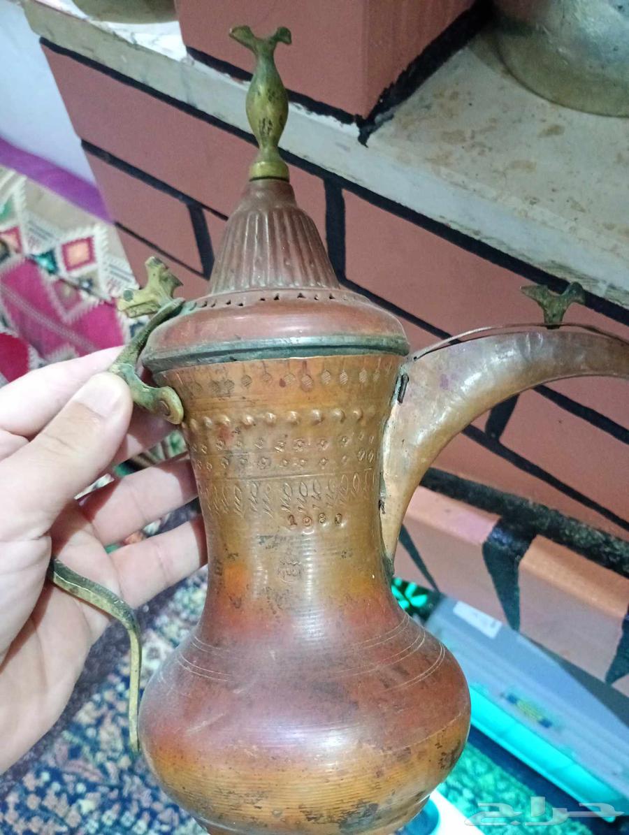 للبيع دلال طقم قديمه64457199304962114