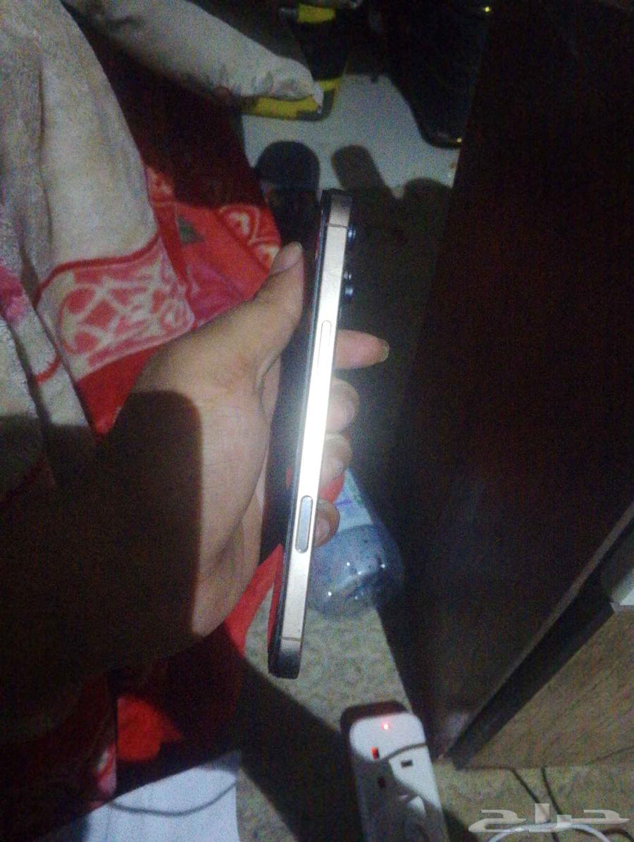 iPhone 16 Pro Max for sale, screen or back not opened yet, I am installing them64457837281921112