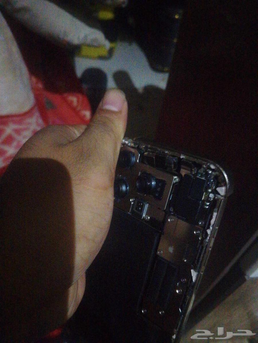 iPhone 16 Pro Max for sale, screen or back not opened yet, I am installing them64457837281921113