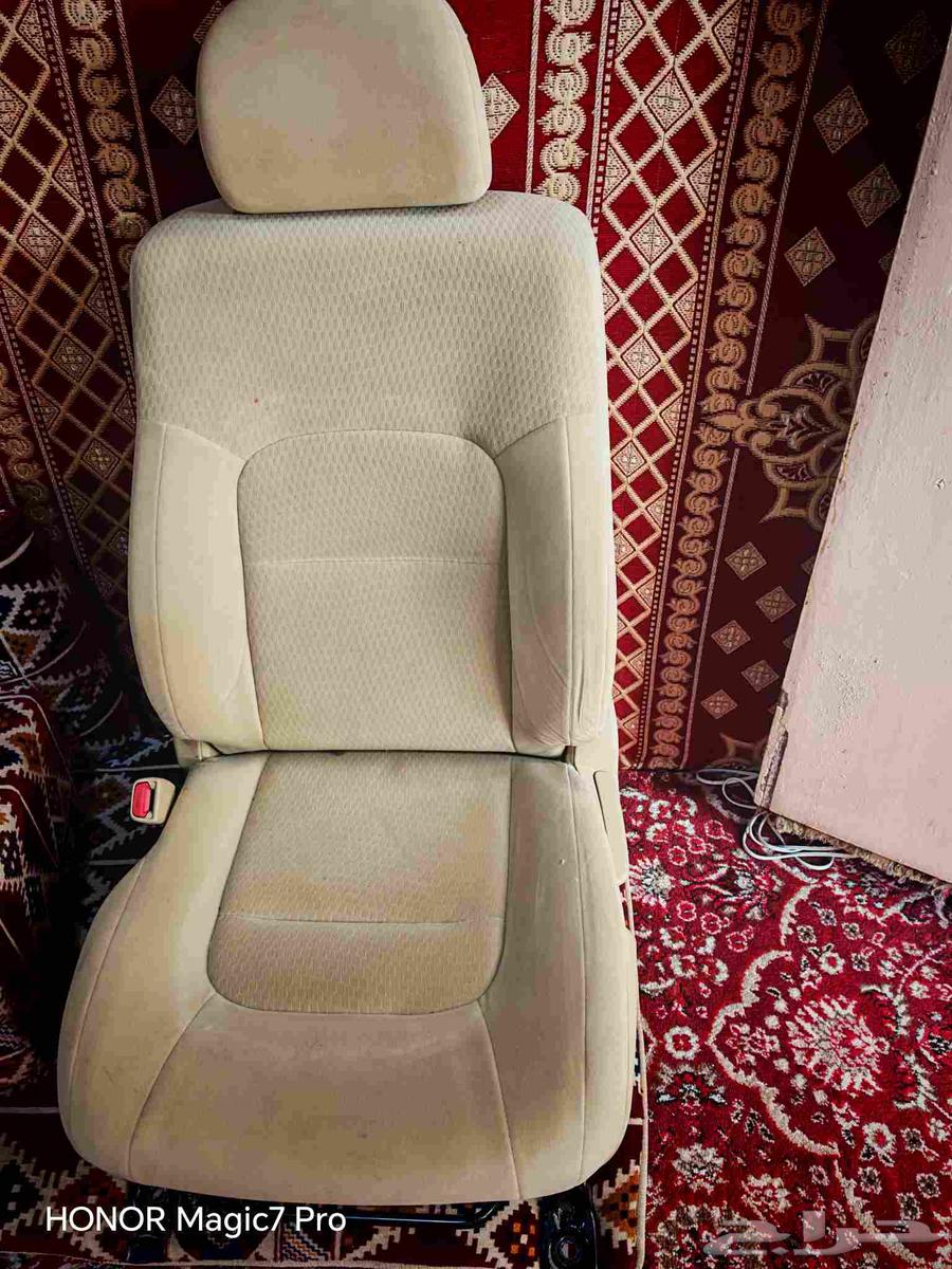 مقعد السائق لاندكروزر 2016 للبيع64460517142402112