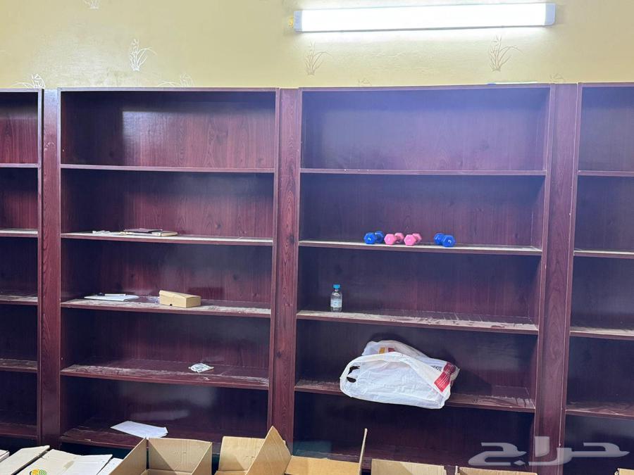 Bookshelf ..64463986159234112