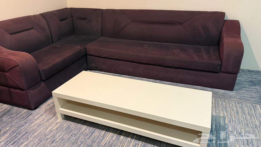 للبيع اثاث السعر 200 كنب  طاوله قابل تفاوض64459290238081113