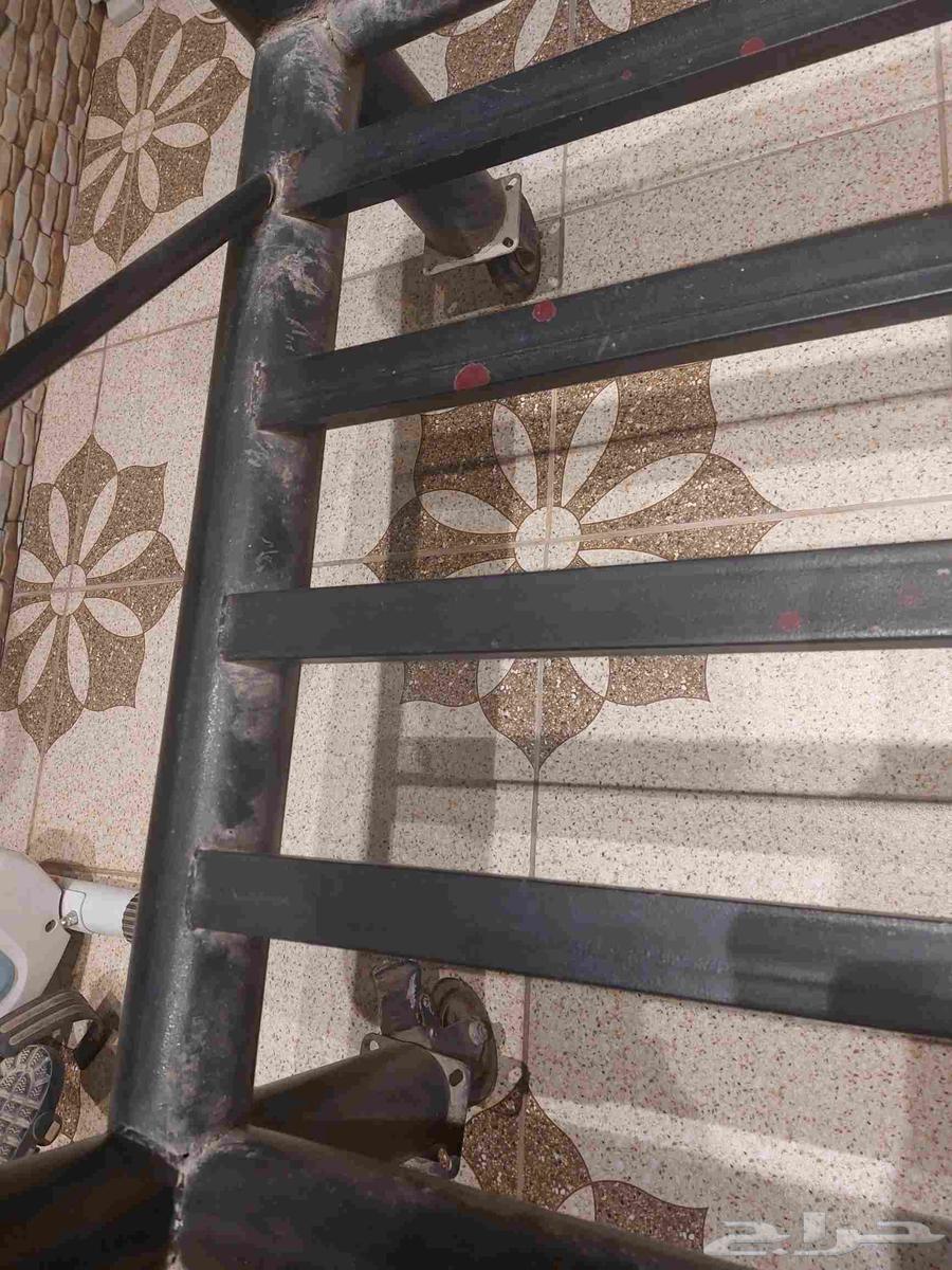 للبيع عدد 2 كرسي خارجي حديد64463319910787111