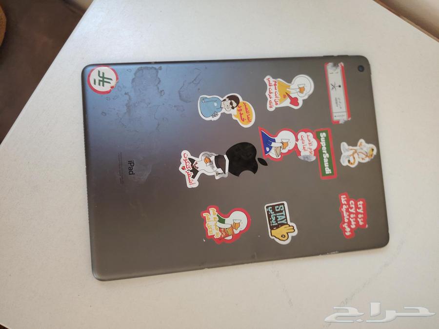 ايباد جيل9 هو بس يبله تغير شاشه كمله و لازم تفرمته بس انت تج64461076929922111
