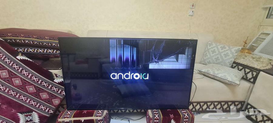 55-inch Sky Worth screen broken with 2 original remotes64458214856834110