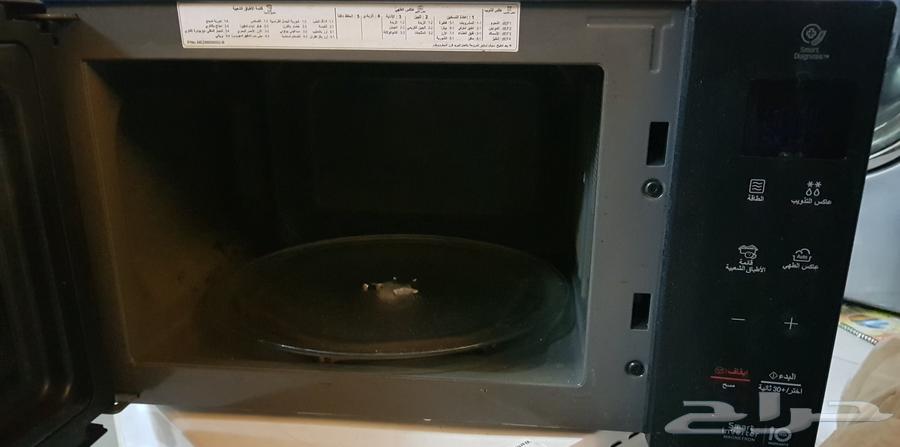 مايكرويف LG مستعمل نظيف للبيع64463333943809111