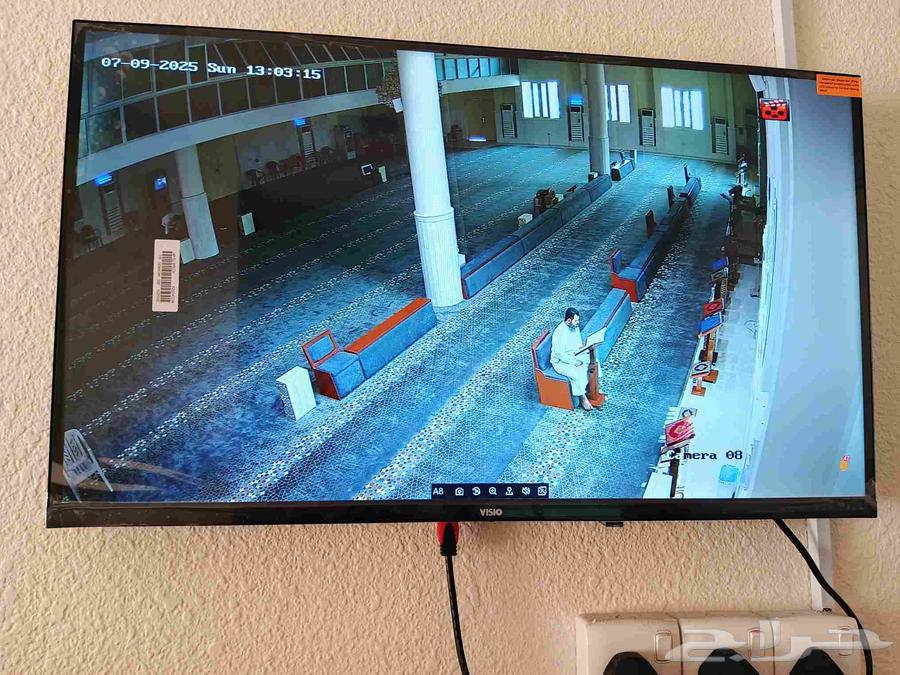 اربع كميرا اتنين ميجا مع التركيب و كل اغراض 225064463292028417113