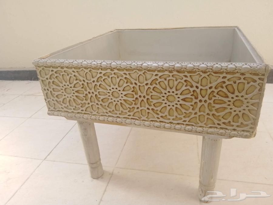 طاولة كبيرة خشب اصلي بسعر مناسب قابل للتفاوض64460666220931110