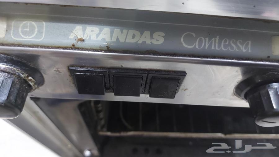 بوتجاز ارندس ايطالى شغال فوق وتحت تمام الباب يحتاج مفصلة64425151991811113