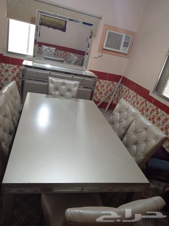 Dining table64458811207041111