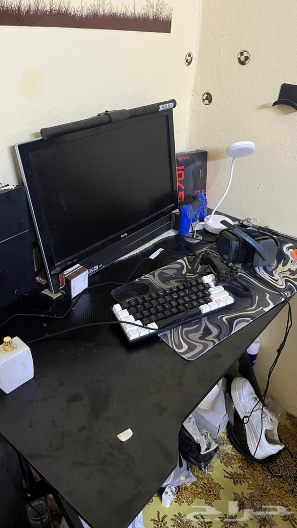 k gaming table, its color is black64461431040129111