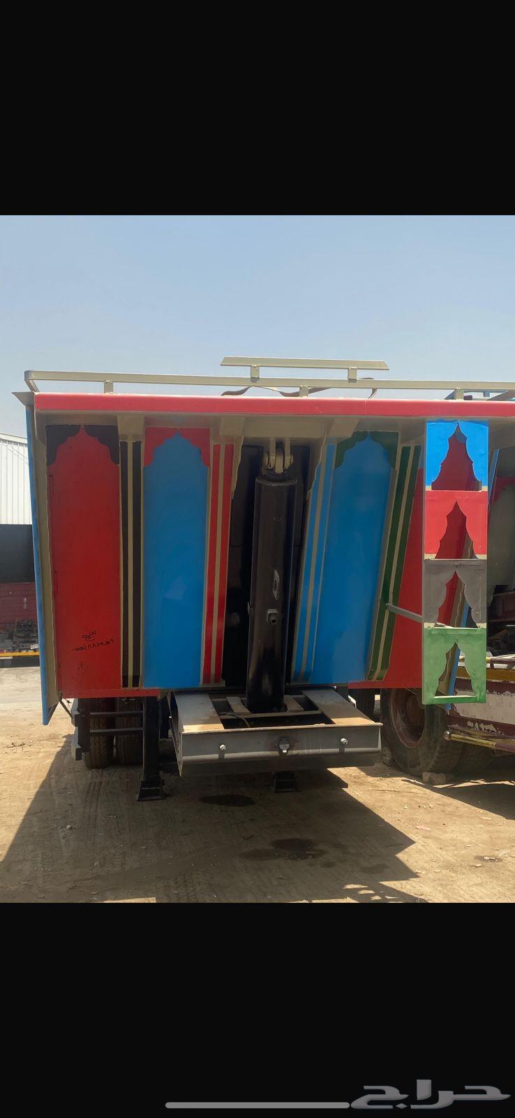 A good condition dump box ready for installation on trucks. Suitable for transportation64461049175043113